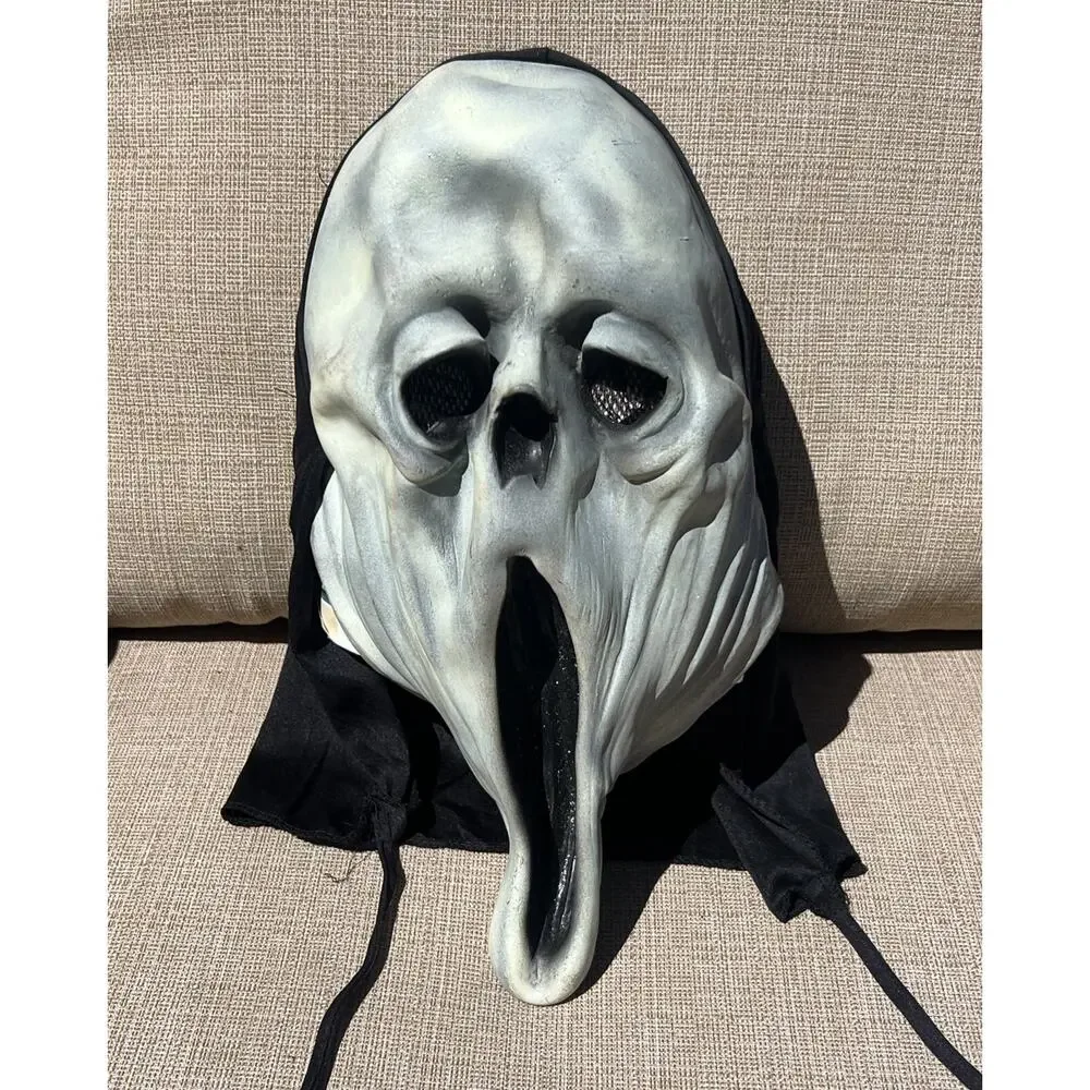 VINTAGE 1995 Halloween SCREAM face Ghoul Mask Paper Magic Group Hooded Classic